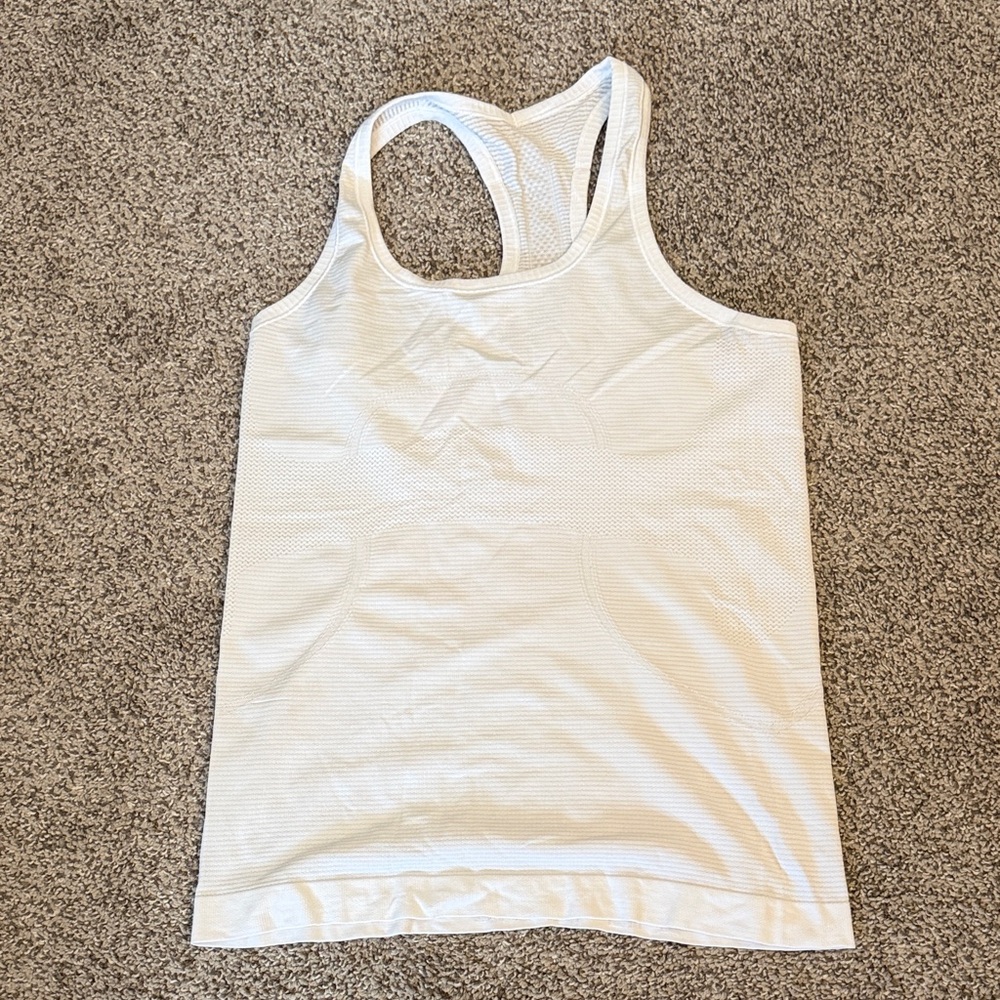 Lululemon swiftly tank
